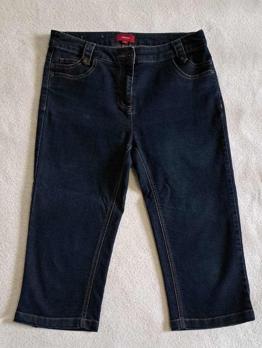 Contrast Dark Blue Capri Jeans Size 5 Y2K Denim Cropped Stretch Classic